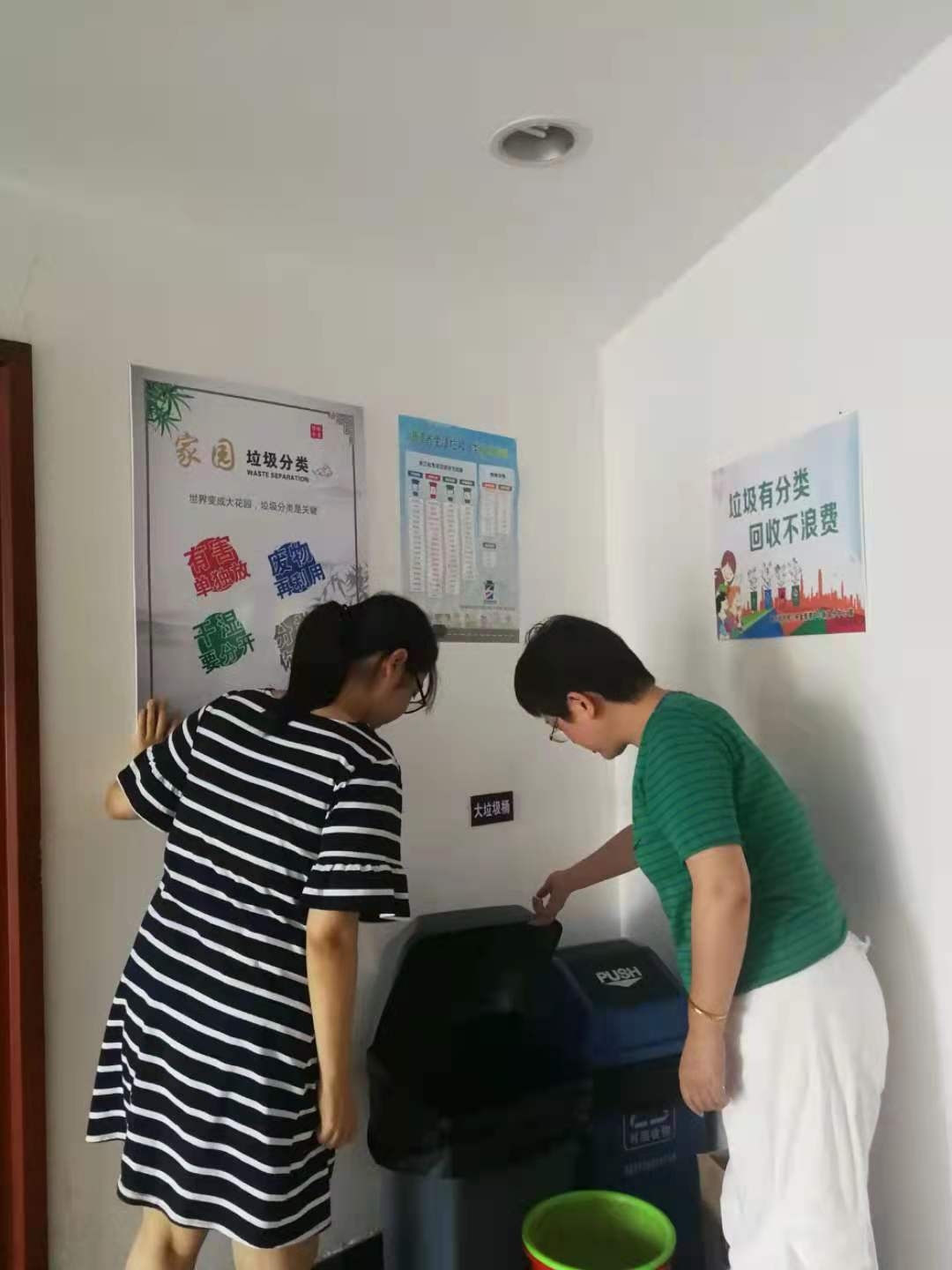 最新高价回收公积金卡联系方式方法分析(最方便真实的海盐公积金回收本金是什么意思?方法)